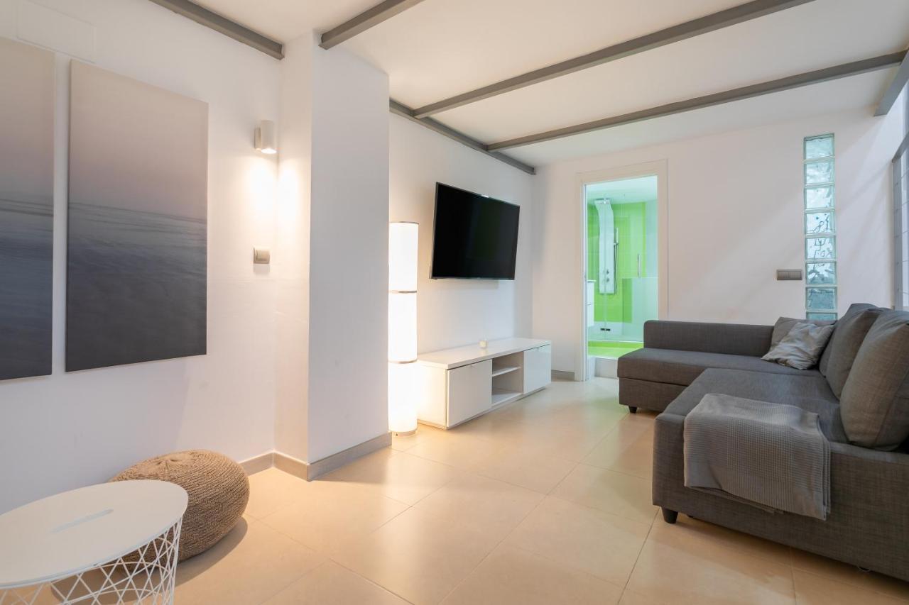 Alison'S Loft Apartment อาลิกันเต ภายนอก รูปภาพ