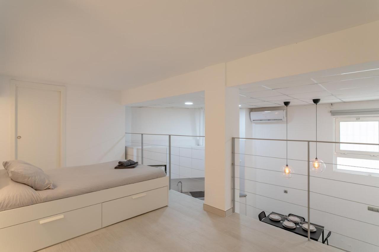 Alison'S Loft Apartment อาลิกันเต ภายนอก รูปภาพ