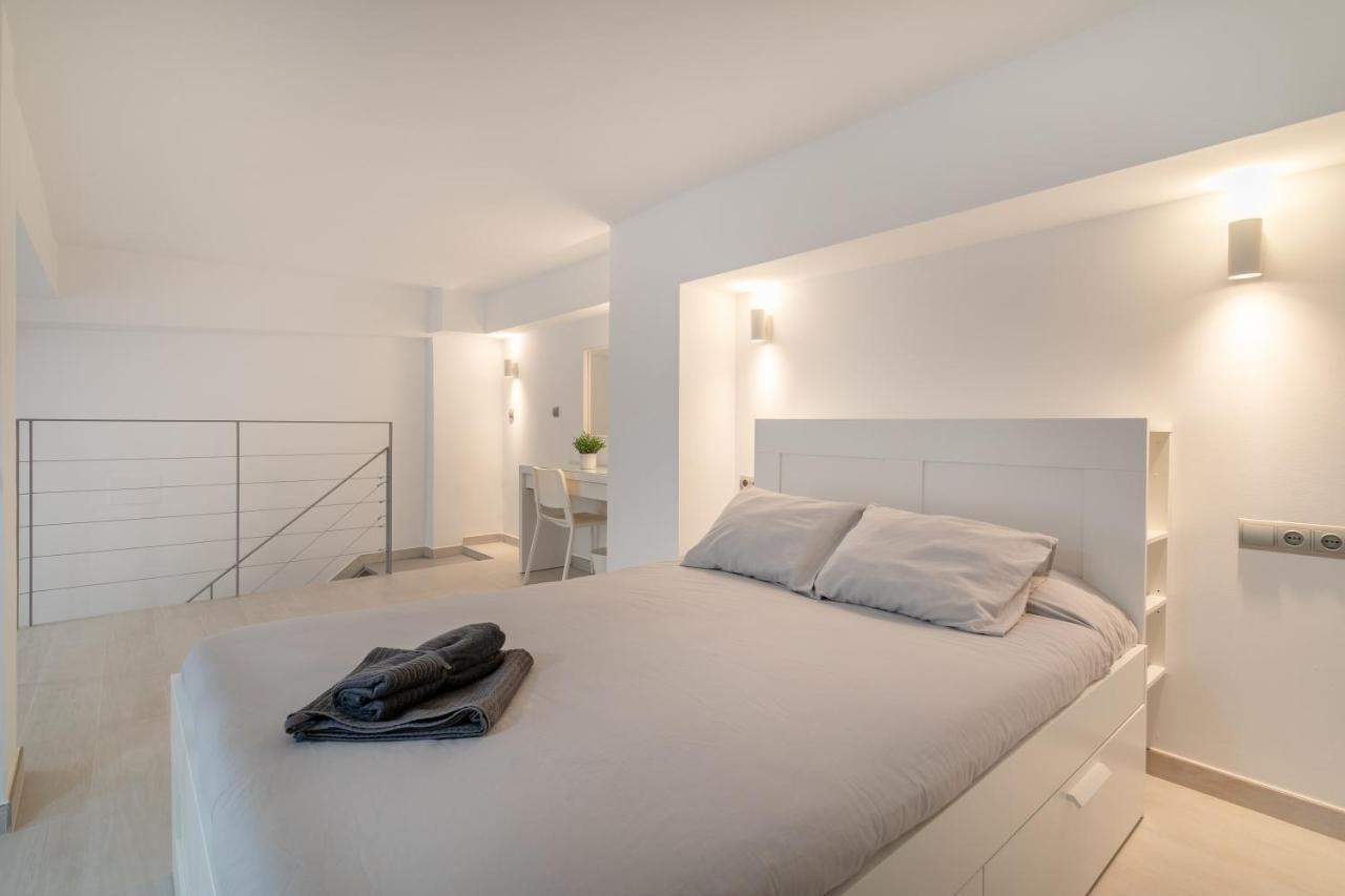 Alison'S Loft Apartment อาลิกันเต ภายนอก รูปภาพ